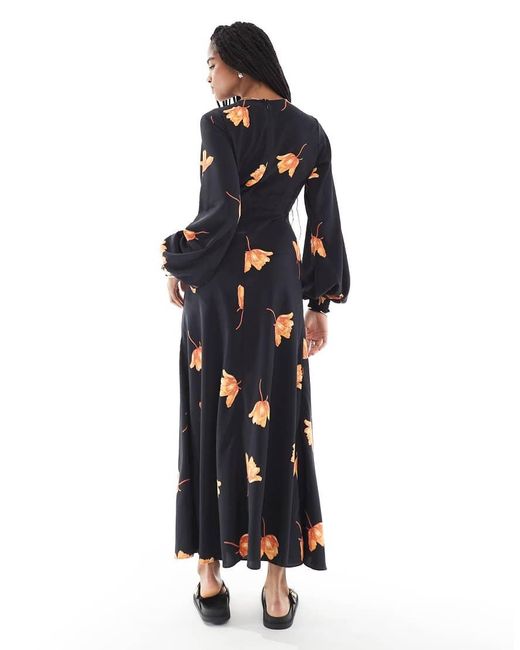 Glamorous White V-Neck Long Sleeve Maxi Dress