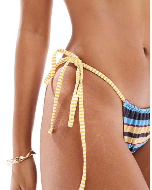 Slip Bikini A Righe Con Allacciatura Laterale di ASOS in Brown