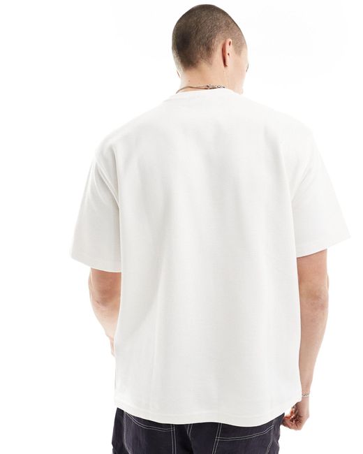 T-shirt sporco di Pull&Bear in White da Uomo