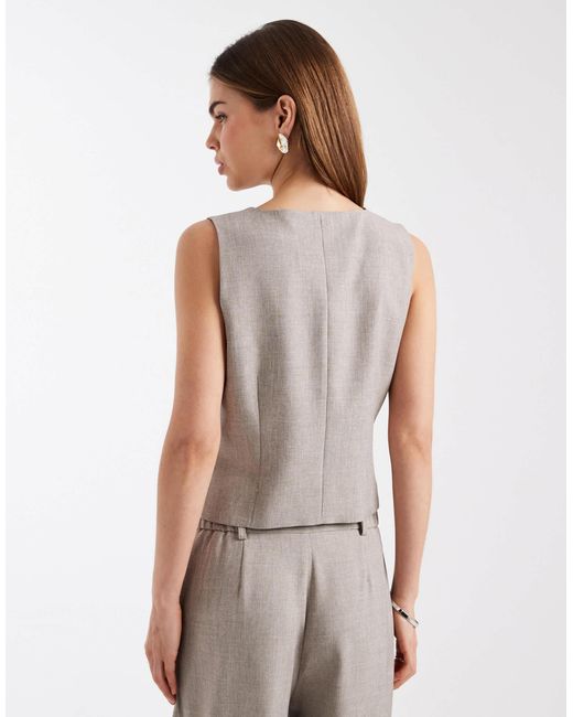 ONLY White – figurbetonte weste