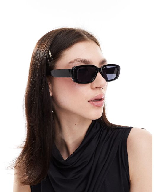Monki Black – kleine, rechteckige sonnenbrille