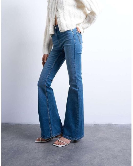 Vaqueros De Talle Alto Y Corte Acampanado Jamie De TOPSHOP de color Blue