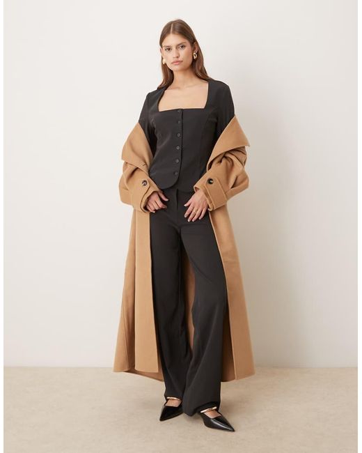 Klumi di Mango in Black