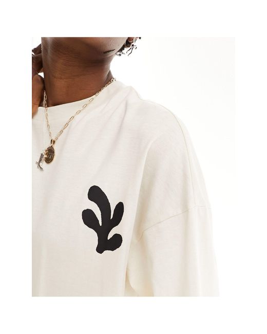 Monki White Oversize Coral Print T-shirt