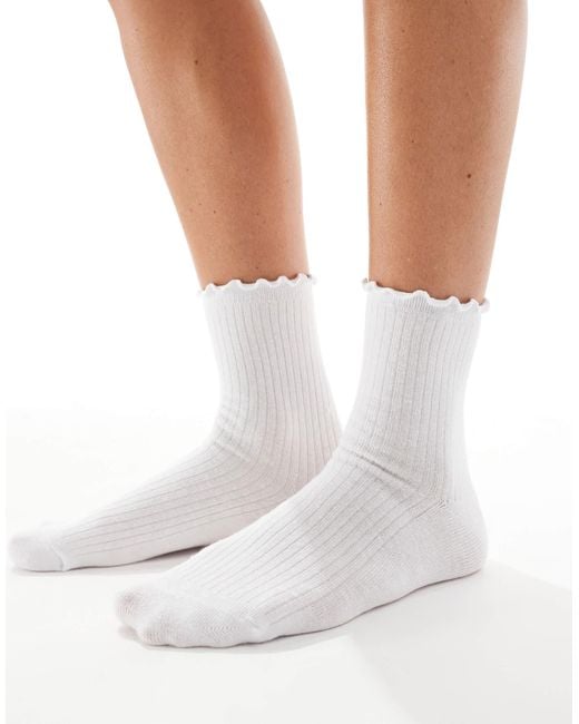 Pieces White Ribbed Frill Socks