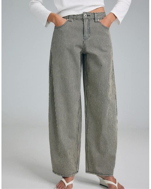 Stradivarius Gray Petite D80 Striped Barrel-leg Jeans