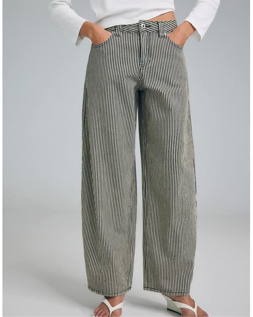 Stradivarius White Petite D80 Striped Barrel-leg Jeans