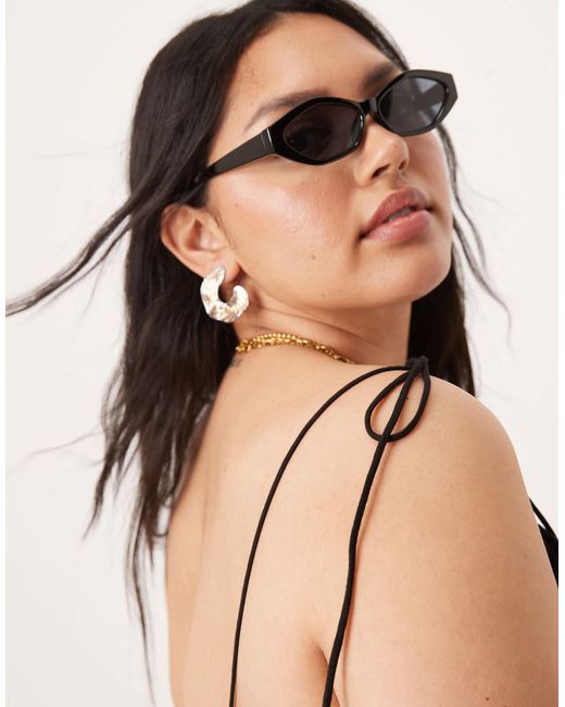 Asos design curve - caraco à volants et bretelles nouées ASOS en coloris Black