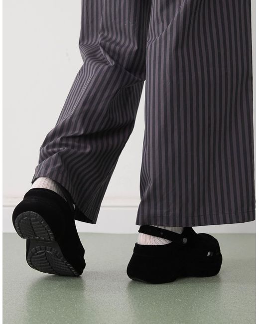 Bae - sabots en velours à semelle plateforme CROCSTM en coloris Black