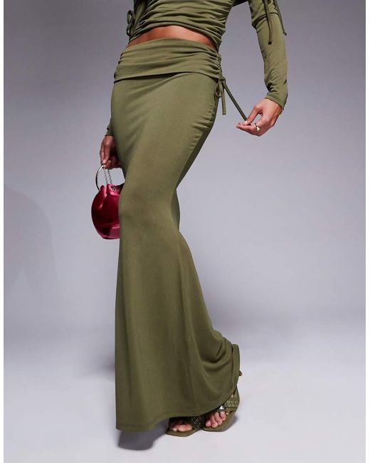 Falda Larga Verde De Corte Sirena Con Cinturilla Plegada Y Lateral Fruncido De Modal Premium De ASOS de color Green