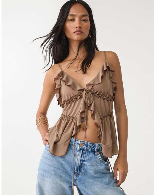 Top Con Spalline Sottili E Volant di Stradivarius in Blue