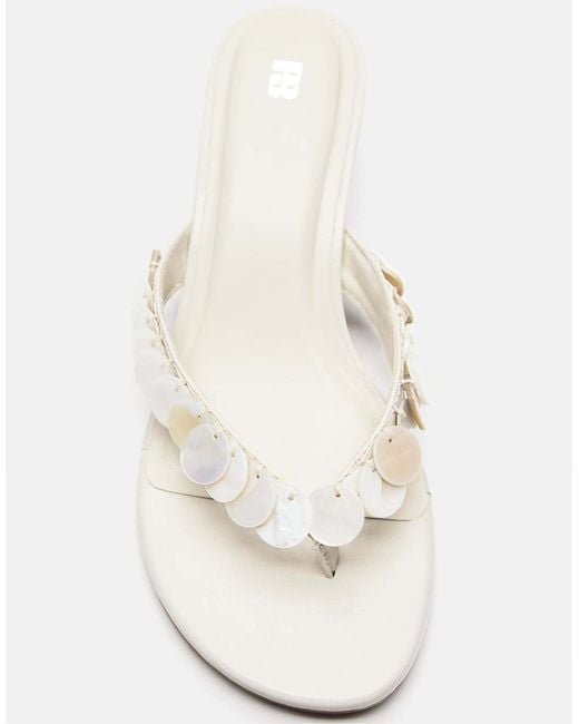 Sandales ornées Pull&Bear en coloris Natural