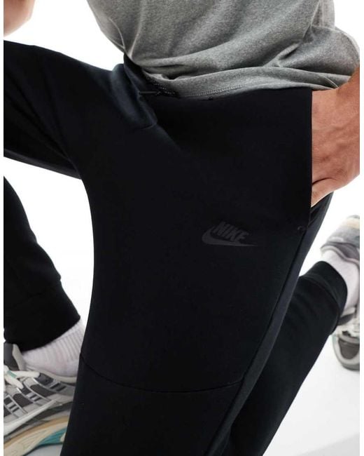 Nike Tech Fleece joggers in Black for Men Lyst UK