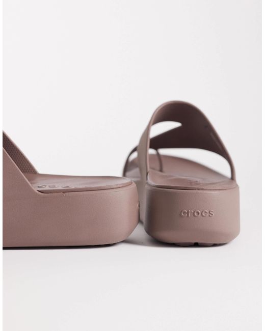 CROCSTM Brown Getaway Platform Toe Loop Sandals