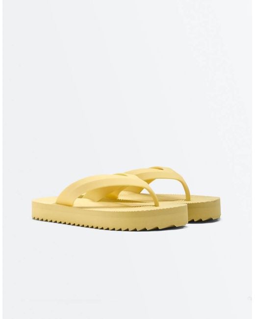 Oysho Metallic Textured Platform Beach Sandal