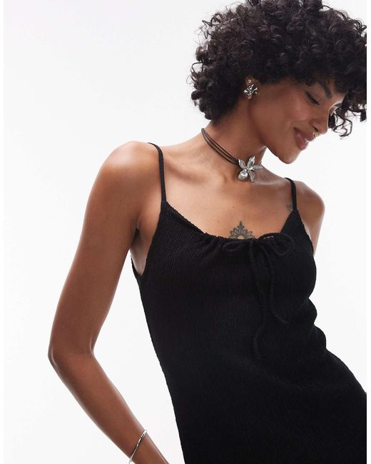 Robe longue froissée à bretelles avec liens devant TOPSHOP en coloris Black