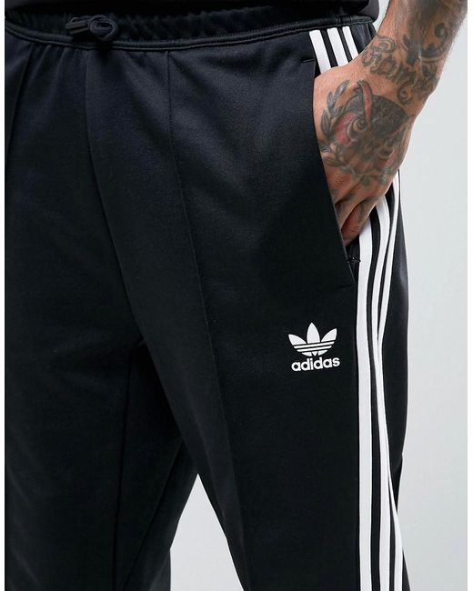 joggers cropped