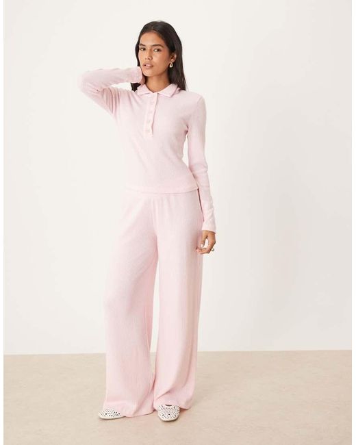 Top A Maniche Lunghe Rosa A Coste Spazzolato di ASOS in Pink