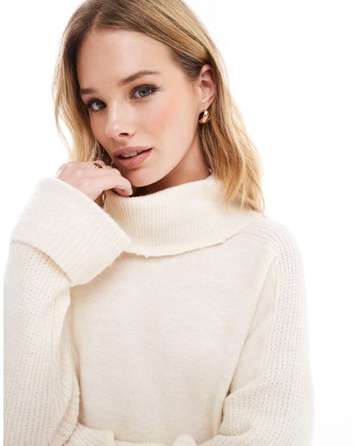 Vero Moda White – mini-strickkleid
