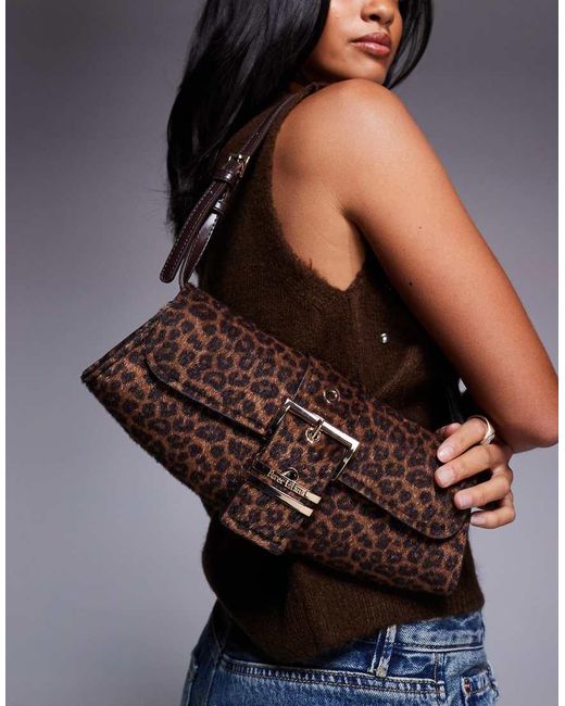 Borsa Da Spalla Leopardata Con Fibbia Sul Davanti di River Island in Black