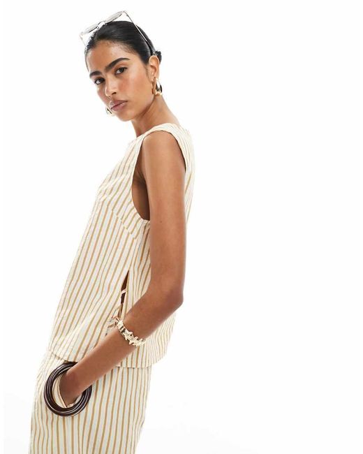 ASOS Seersucker Shell Top Met Gestrikte Zijkant En Bruine Strepen, Deel Van Co-Ord Set in het Natural