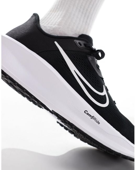 Nike White Quest 6 Trainers for men