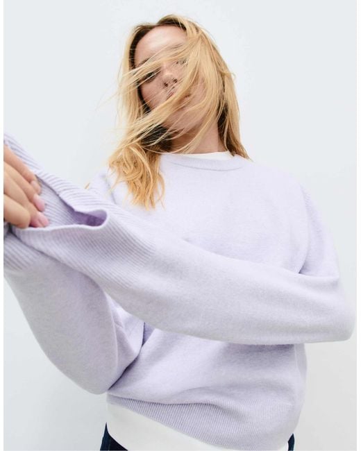 Pull basique en maille douce - lilas Stradivarius en coloris White