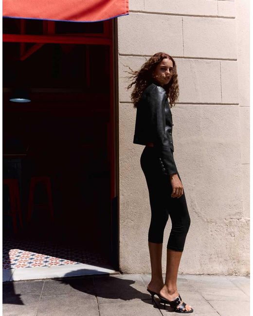 Bershka Black Capris