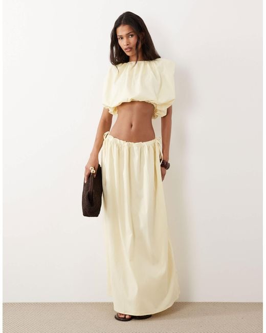 4th & Reckless Natural Bubble Hem Sleeveless Top