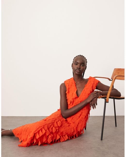 ARRANGE Laser Cut Plunge Neckline Shoulder Pad Maxi Dress With Pockets in  Red | Lyst