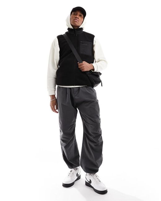 Only & Sons Black Borg Gilet for men