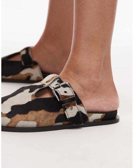 TOPSHOP White Annie Leather Buckle Clog