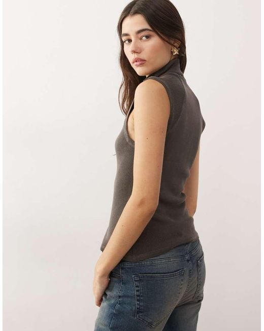 Weekday Gray Mock Neck Zip Through Sleeveless Top