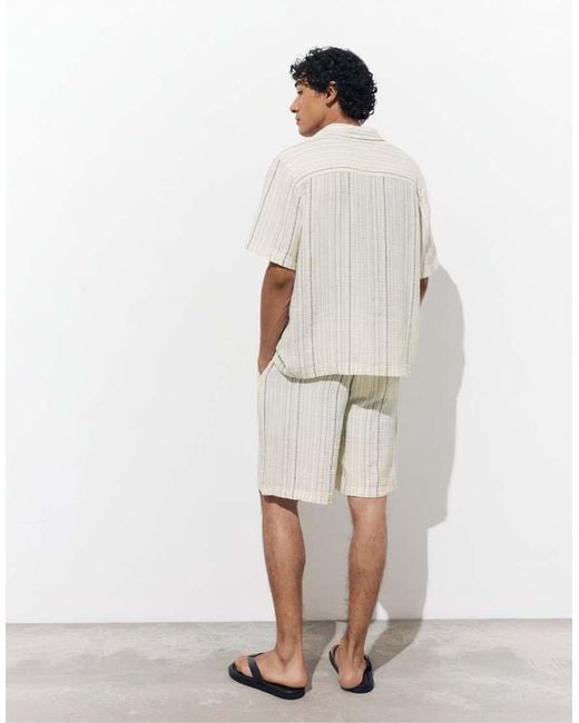 Pull&Bear White Short Sleeve Crepe Striped Shirt for men