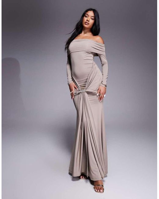 Vestito Lungo Con Scollo Alla Bardot Marrone Tenue Con Drappeggio Frontale E Dettaglio di Aria Cove in White