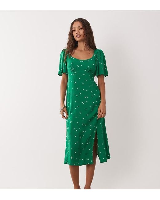 Nobody's Child Petite Green Deedee Short Sleeve Scoop Neck Tie Back Midi Dress