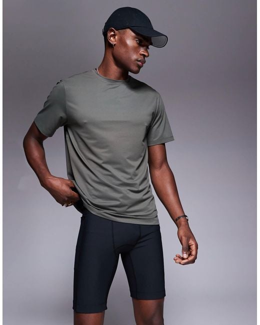 4505 Gray Running Base Layer Ribbed legging Shorts With Phone Pocket for men