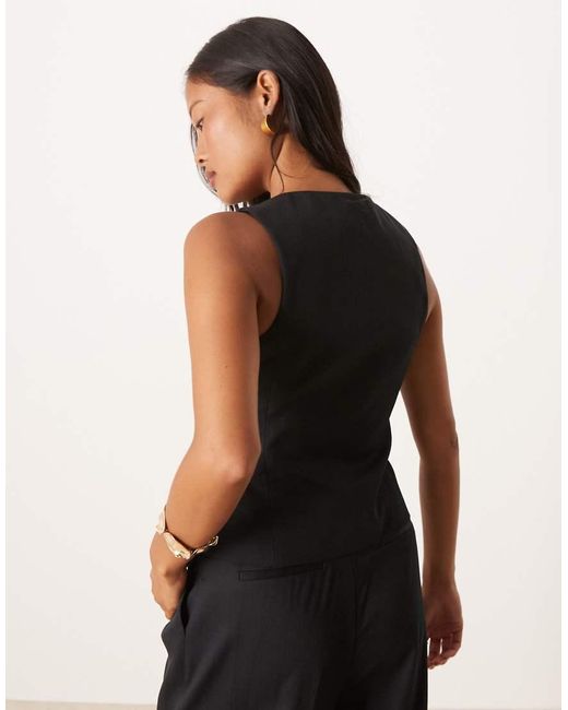 Nobody's Child Petite Black Pippa Waistcoat