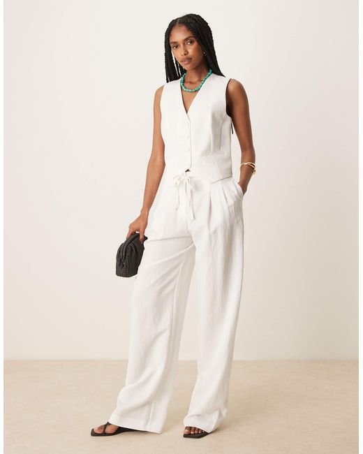 Pantalon d'ensemble droit et léger avec cordon Mango en coloris Natural