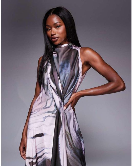 Vestito Lungo Accollato di ASOS in Purple