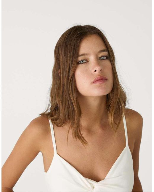 Stradivarius Top Met Bandjes En Knoop in het White