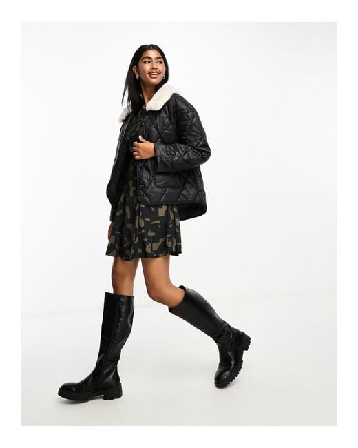 River Island Black Padded Jacket With Faux Fur Collar