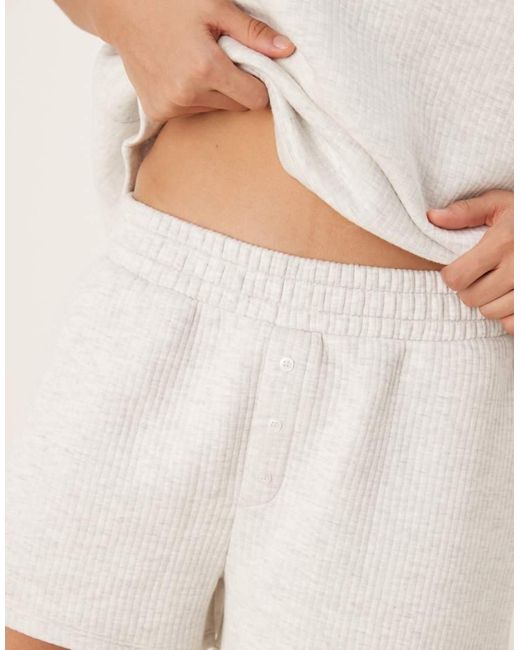 ASOS Breed Geribbelde Hardloopshorts in het Natural