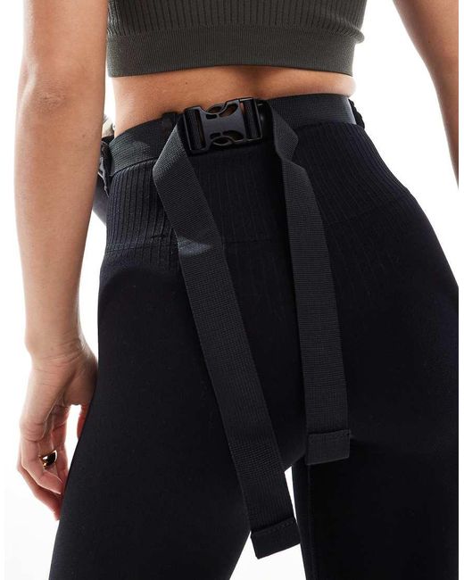 Cinturón Deportivo Con Sujeción Para Botella De New Balance de hombre de color Black