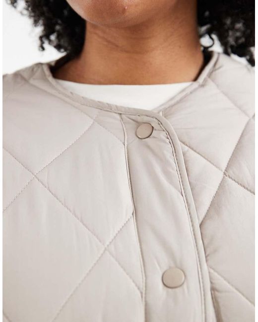 Pieces Plus White Pieces Curve Quilted Lightweight Jacket