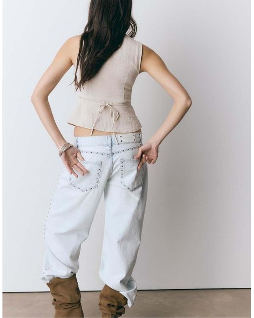 Stradivarius White Sleeveless Buttoned Top