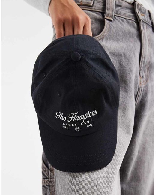 The Hamptons di ONLY in White