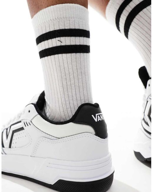 Upland di Vans in White