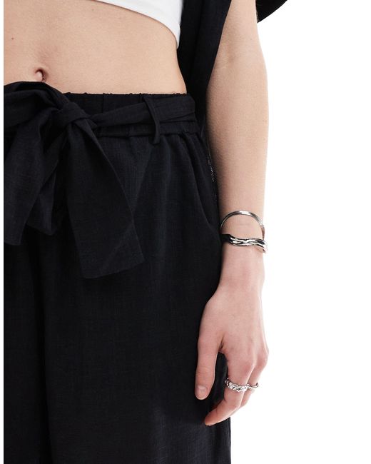 Gulia - short d'ensemble taille haute en lin mélangé SELECTED en coloris Black