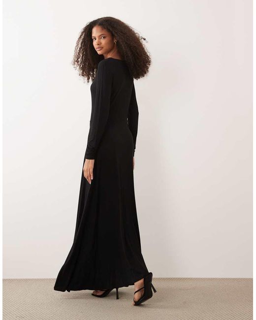 Iyal Black Jersey Scoop Neck Floaty A-line Maxi Dress